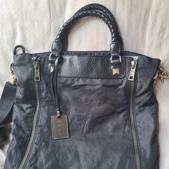 L.A.M.B by Gwen Stephine: expandable tote - Picture 2 of 6